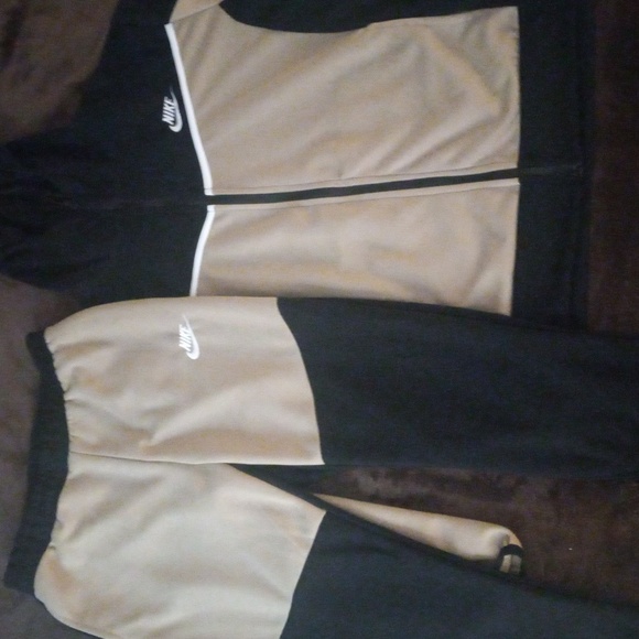 Nike Other - Nike tracksuit